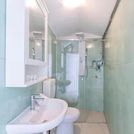 アパート O'vascio Sant'angelo