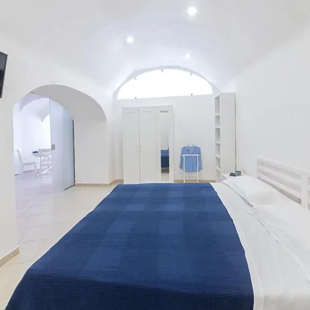 O'vascio Sant'angelo * イスキア島